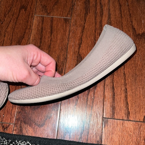 Allbirds tree breezers size 5.5 color 
Arid Umber (Arid Umber Sole) - Picture 9 of 9